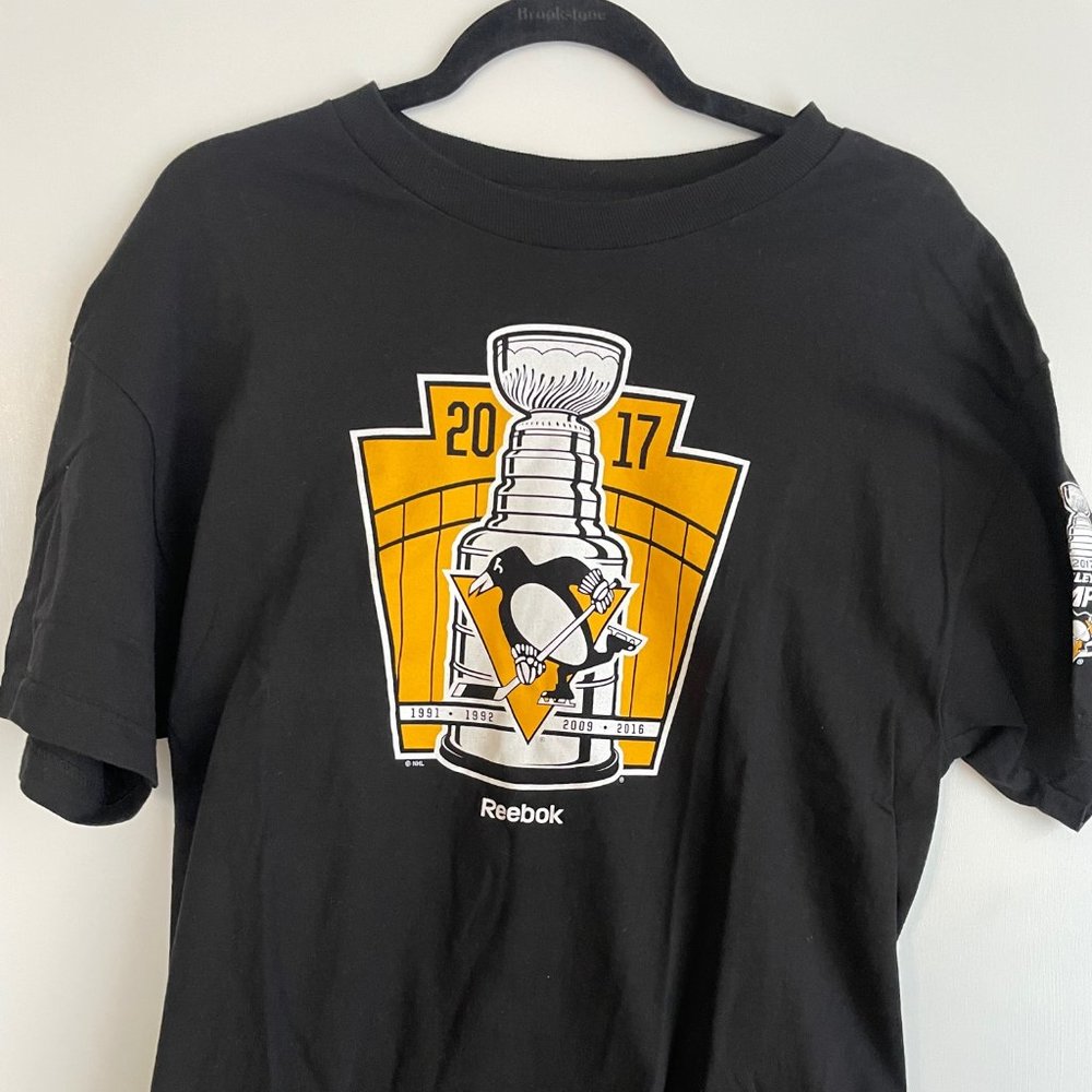 Pittsburgh Penguins 2017 Stanley Cup T-Shirt Large